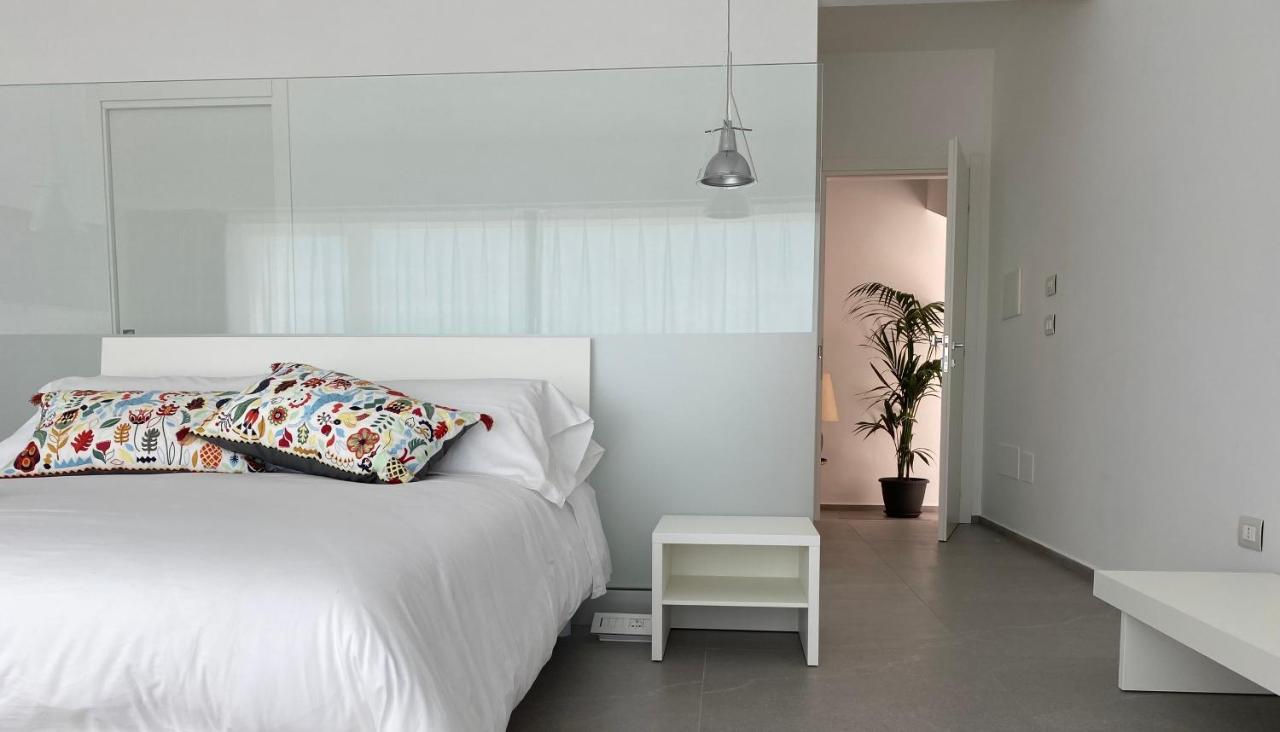 Il Mare Di Giu Boutique Guesthouse Licata Bagian luar foto