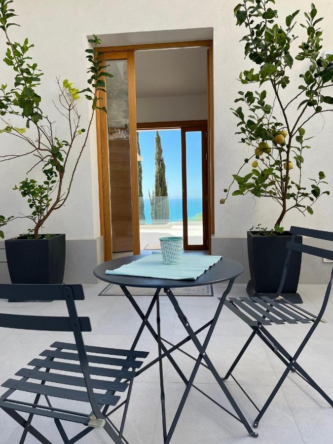 Il Mare Di Giu Boutique Guesthouse Licata Bagian luar foto