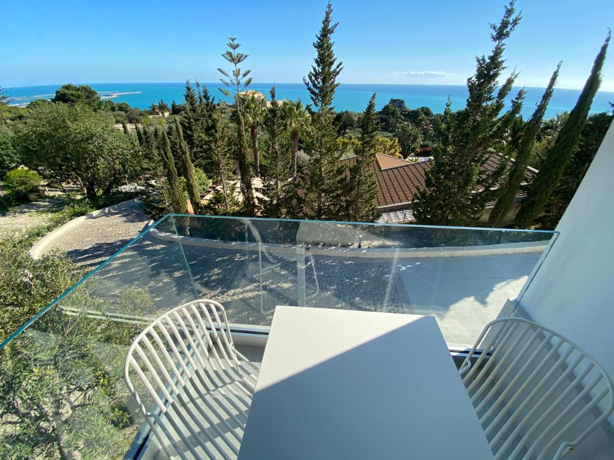 Il Mare Di Giu Boutique Guesthouse Licata Bagian luar foto